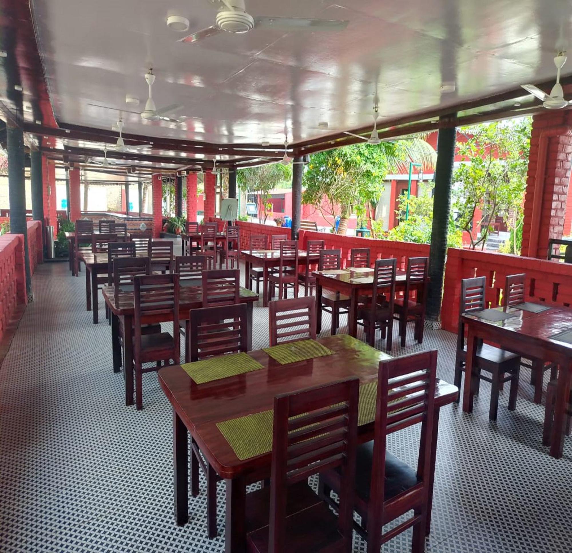 Green Point - Hotels And Resorts In Angul Eksteriør bilde